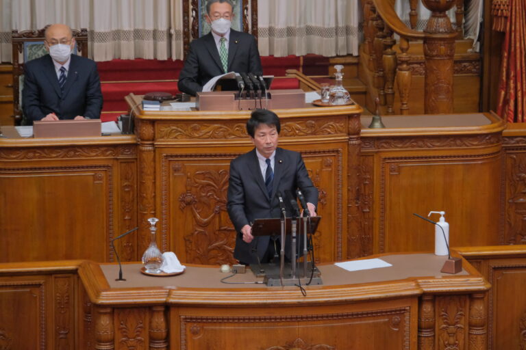 【参本会議】大塚代表代行が岸田総理の施政方針演説に対する代表質問で登壇