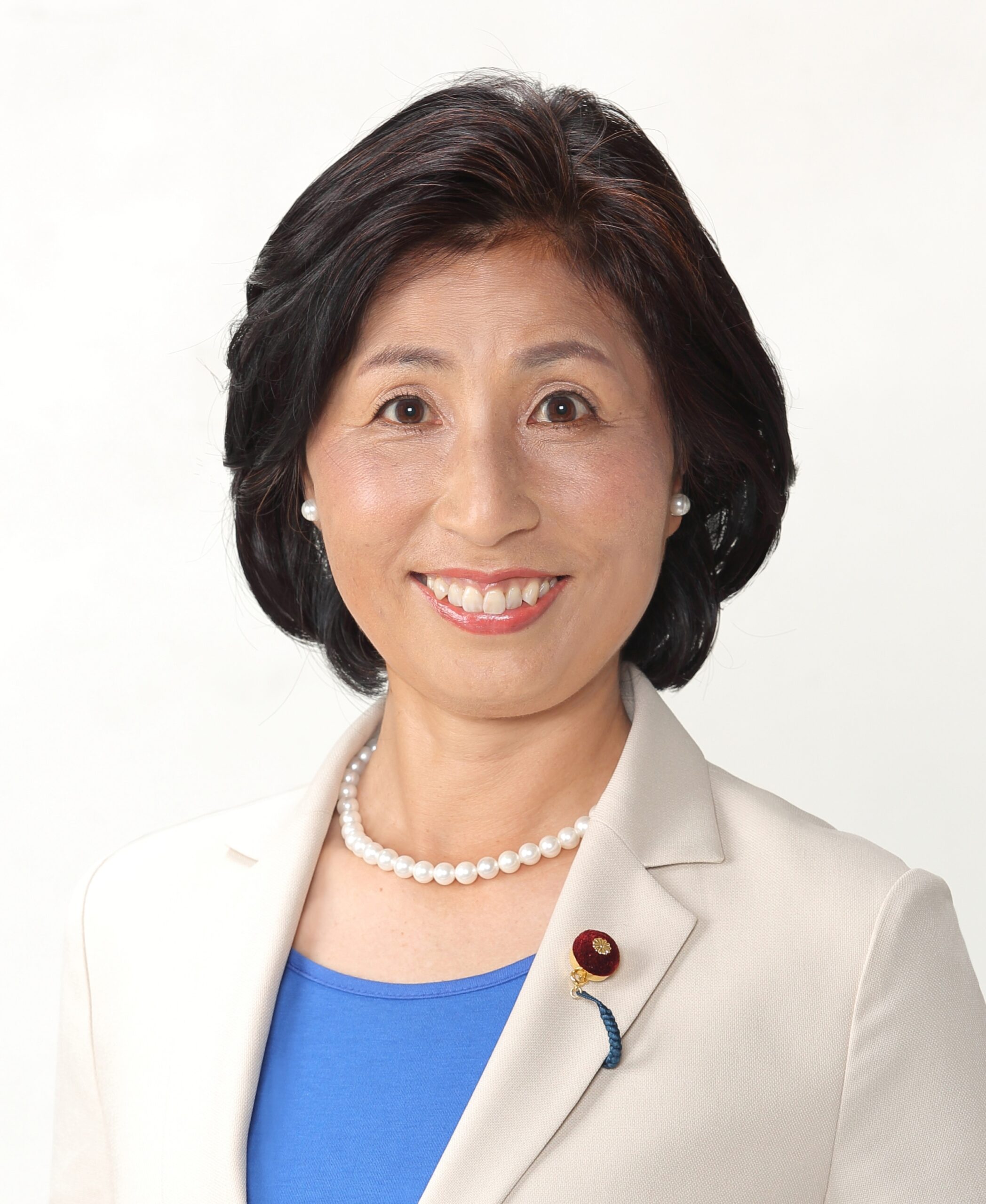 石井 智恵の顔写真