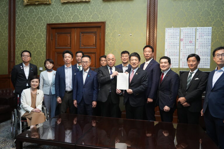 【法案提出】「自動車産業脱炭素化推進法案」を再提出