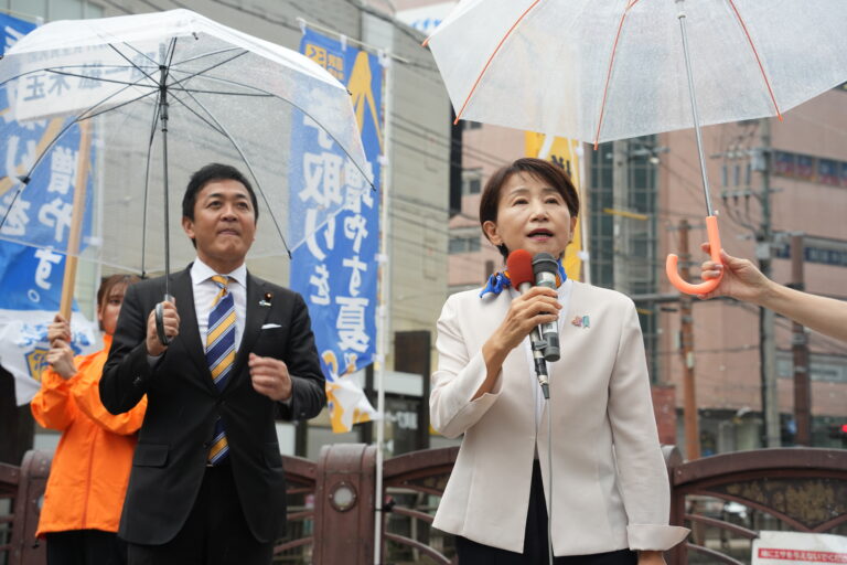 【長崎】「国民のための政治に移行しよう」玉木代表が全国キャラバンで挨拶