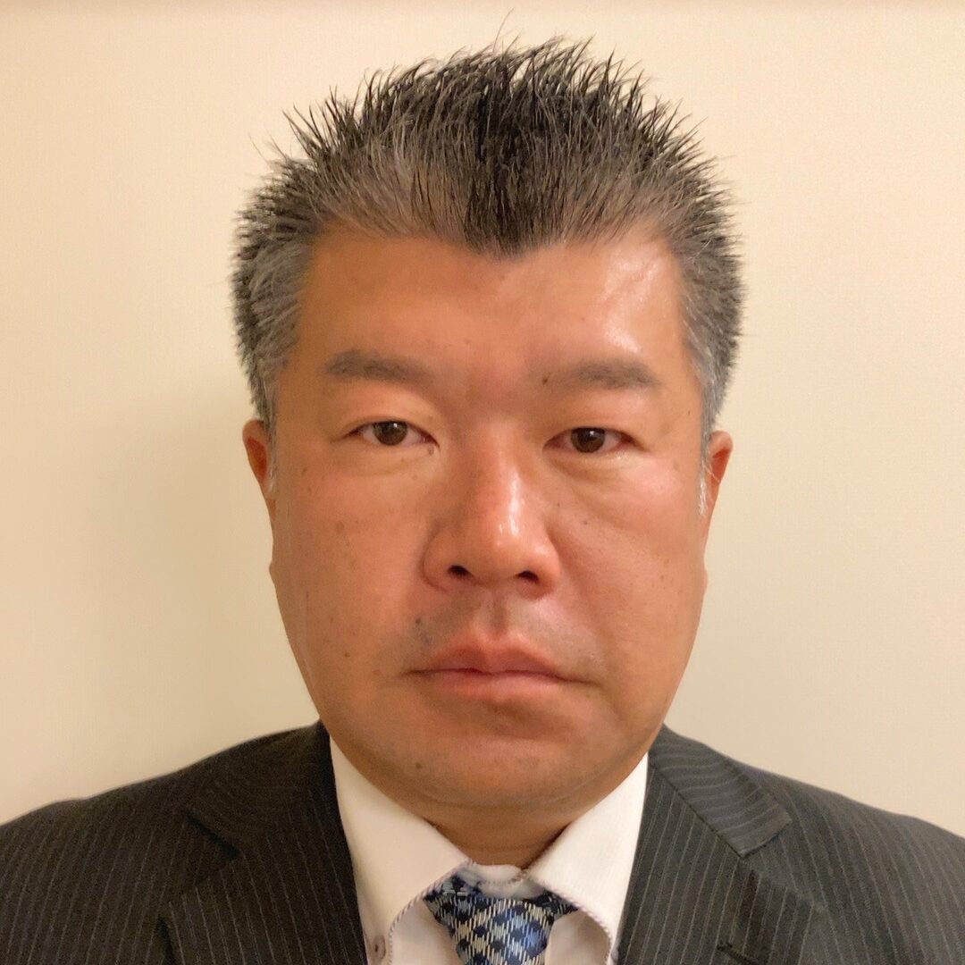 山下 やすしの顔写真