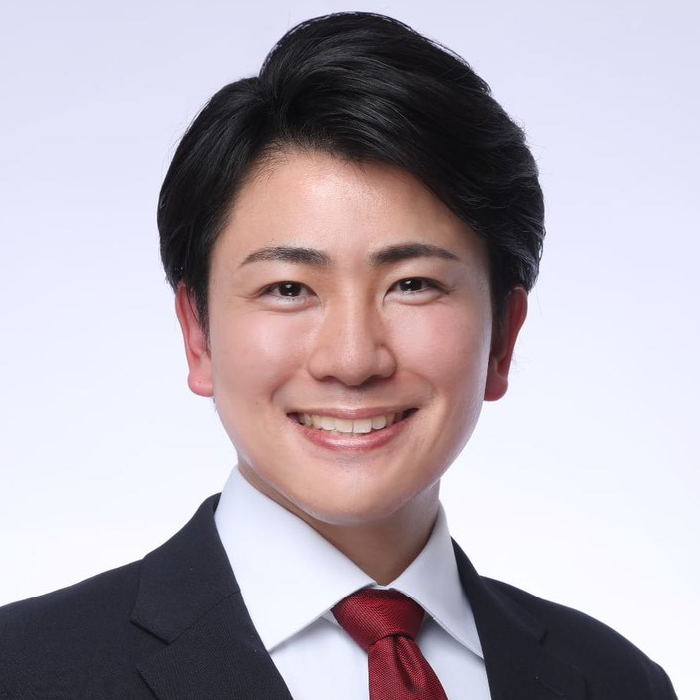 鈴木 佑馬の顔写真