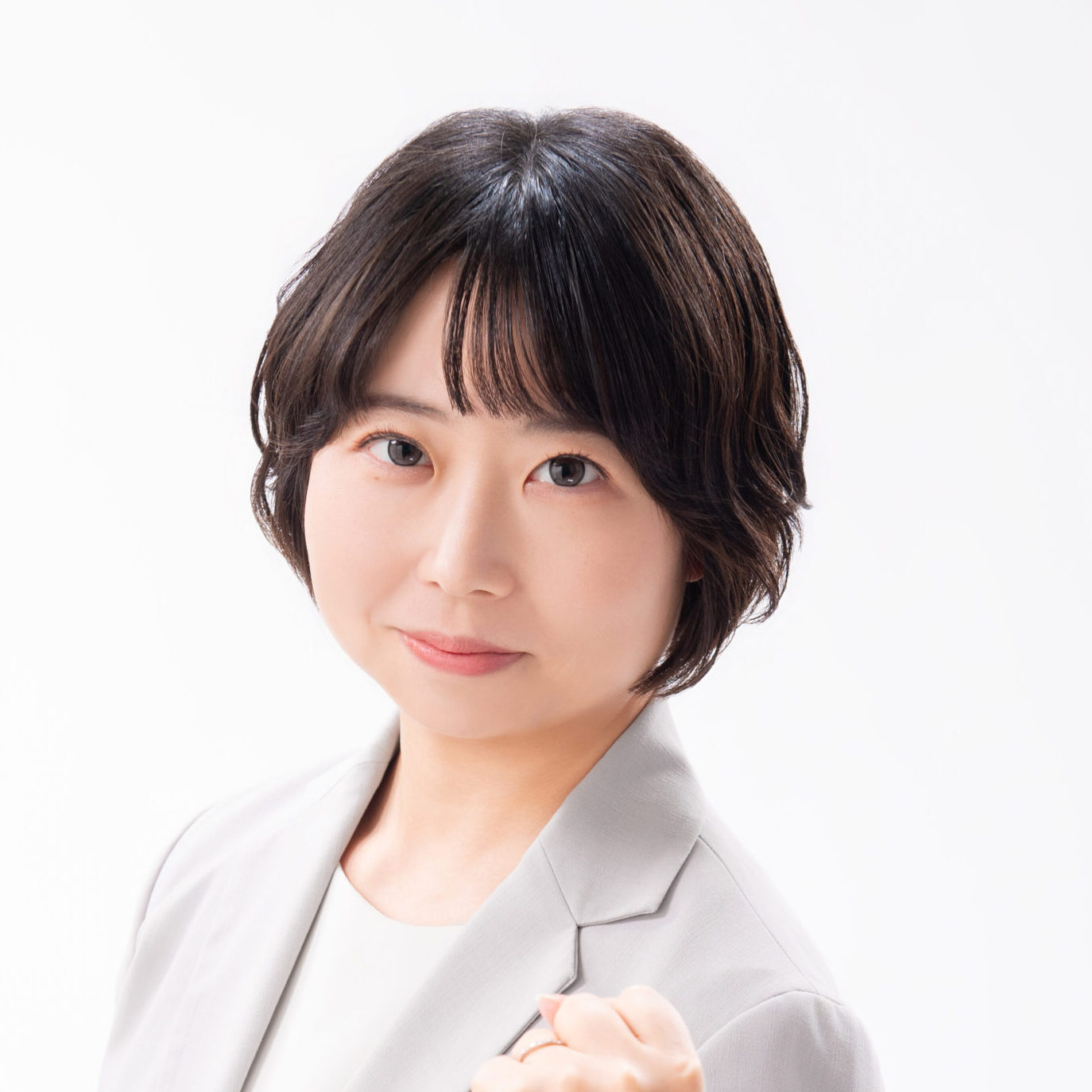 深見 紗采の顔写真