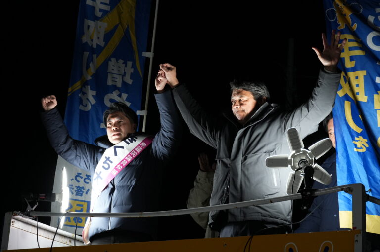 【山形2区】「ガソリン暫定税率廃止や年収の壁引き上げが実現した。この動きを止めてはいけない」きくち大二郎候補が榛葉幹事長と街頭演説