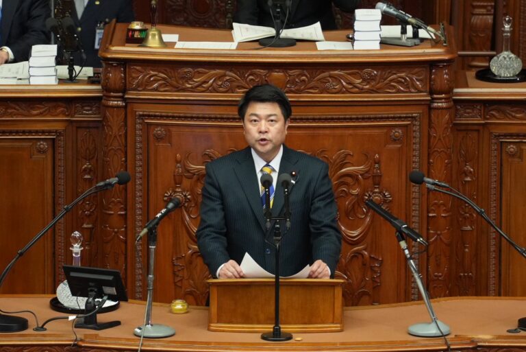 【衆本会議】長友しんじ議員が令和8年度予算案に対する反対討論で登壇