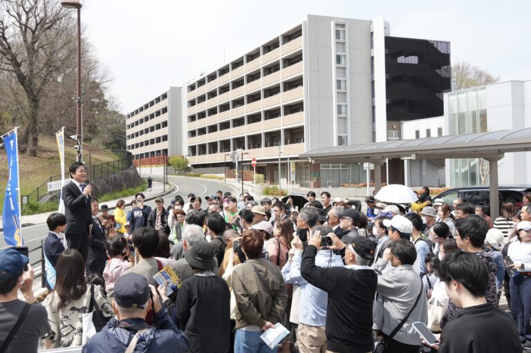 【福岡】「現役世代から豊かになる社会へ」玉木代表が小郡市で高崎ゆうと政策委員と街頭演説