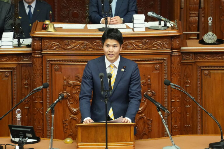 【衆本会議】小竹凱議員が刑事訴訟法改正案に対する質疑で登壇