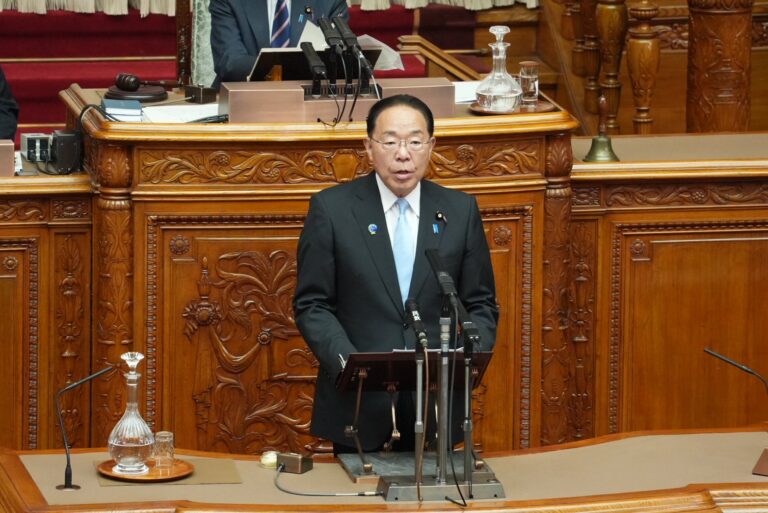 【参本会議】後藤斎議員が財政演説に対する質疑で登壇