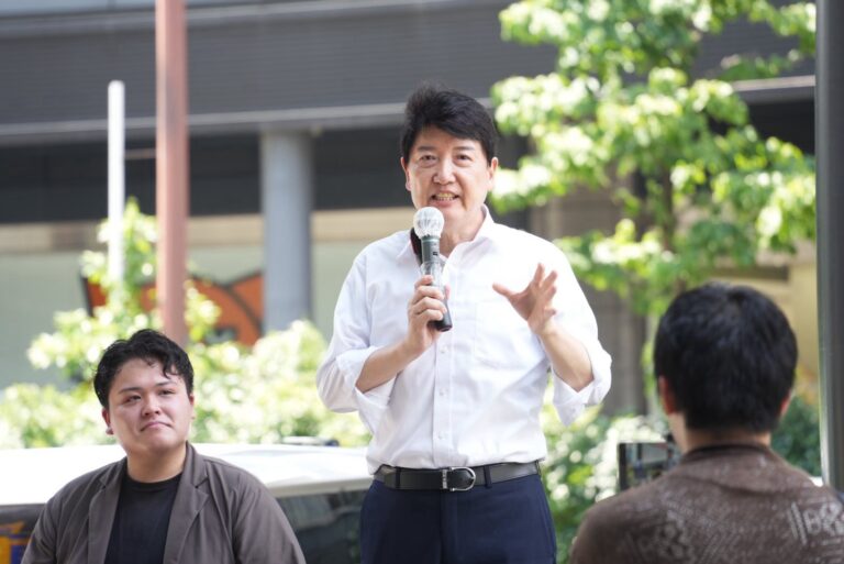 【大阪】「大阪、関西を良くしていくために戦い続けていく」足立康史府連代表代行が訴え