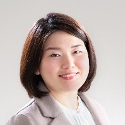 山本 仁美の顔写真